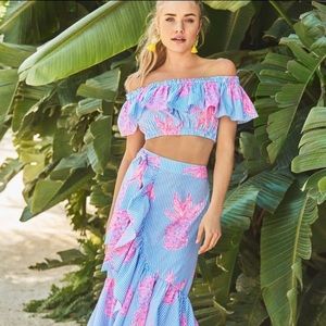 SOLD OUT!! NWT 00 Lilly Pulitzer Larissa Set NWT!